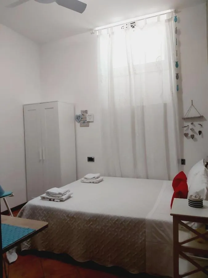 Lodging 5 Terre & Porto La Spezia Guest house